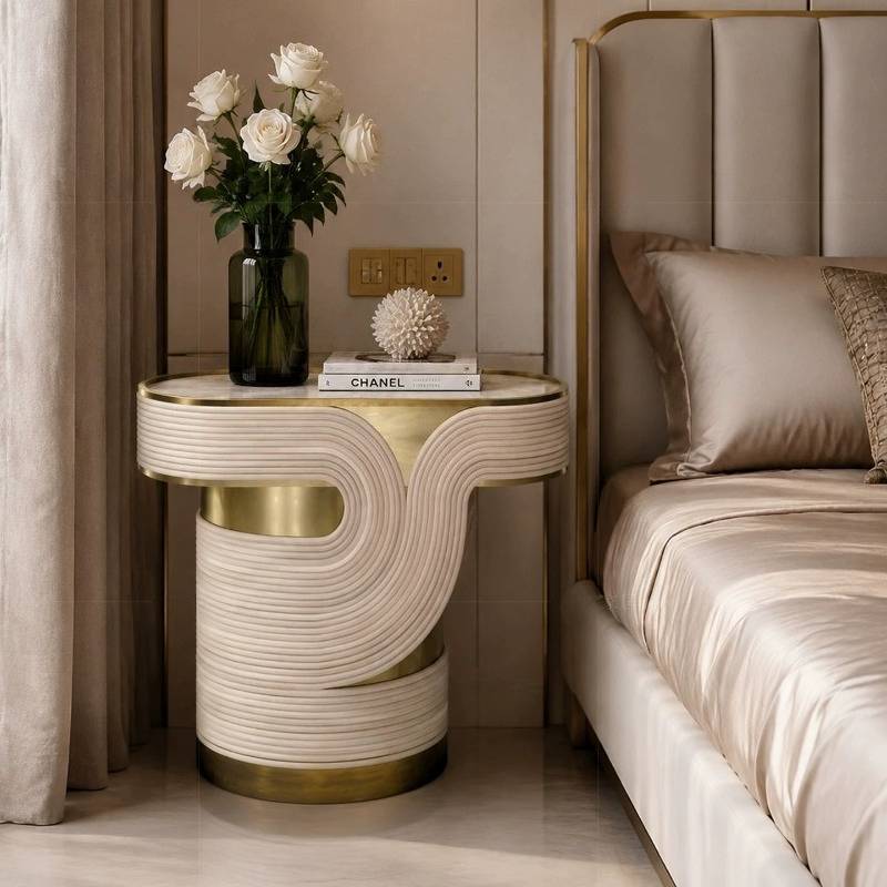 Tables Basses Ovales Dorées de - Outdoor Furniture Dubai avis et prix